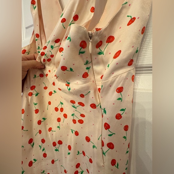 ZARA Cherry Print Satin Mini Dress Size L | V-Neck A-Line Side Zip - Picture 3 of 5